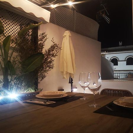شقة Duplex Luxury Giralda With Terrace إشبيلية المظهر الخارجي الصورة