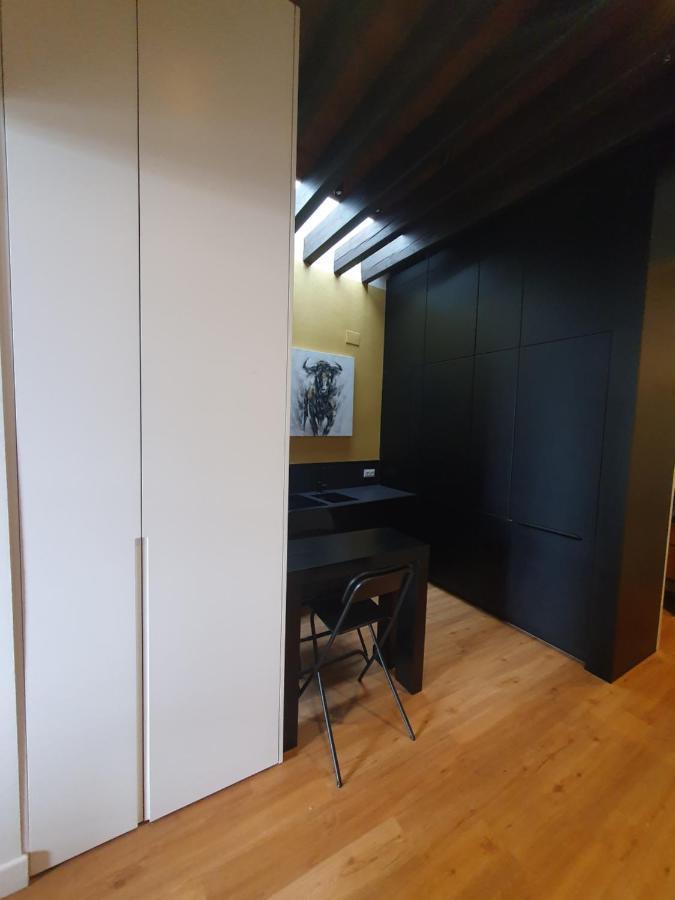شقة Duplex Luxury Giralda With Terrace إشبيلية المظهر الخارجي الصورة