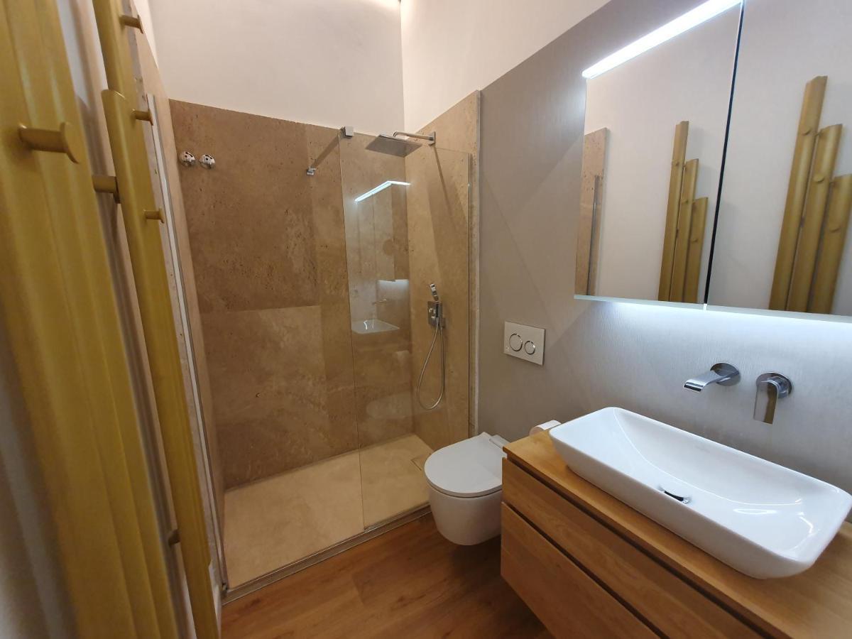 شقة Duplex Luxury Giralda With Terrace إشبيلية المظهر الخارجي الصورة